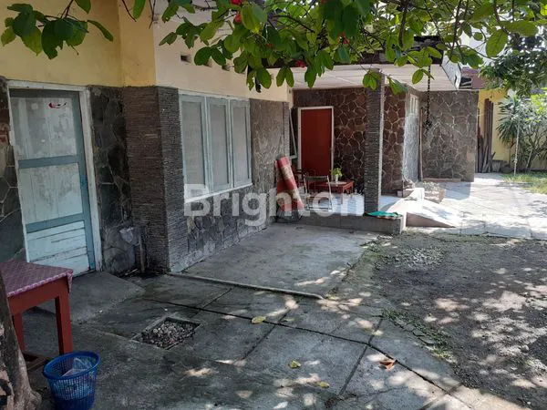 image RUMAH LUAS POSISI STRATEGIS AKSES LEBAR LOKASI DEKAT KEMANA-MANA DEKAT !!  (6)