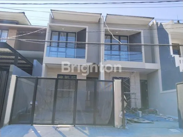 image RUMAH DI JUAL SUTOREJO BAGUS BANGET (1)