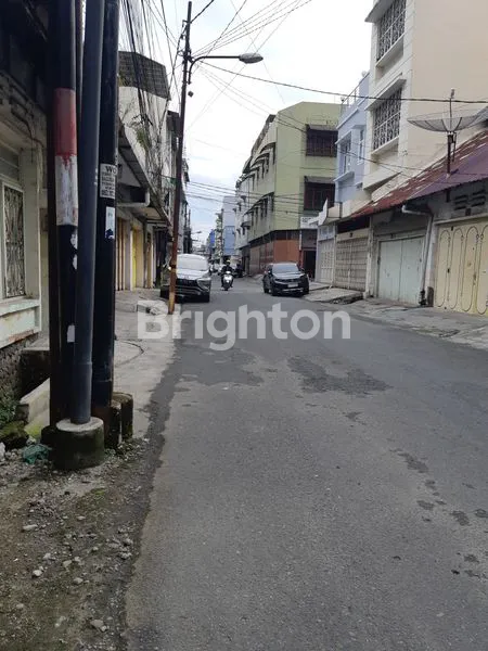 image RUMAH DAERAH STRATEGIS JL. GANDHI (1)