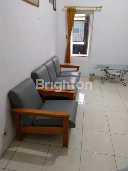 image RUMAH 1 LANTAI DENGAN LEBAR 8 DI NGAGEL TIMUR (5)