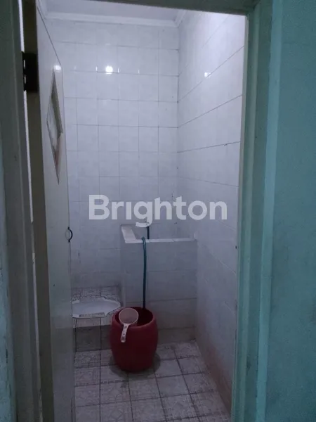 image RUMAH 1 LANTAI DENGAN LEBAR 8 DI NGAGEL TIMUR (8)