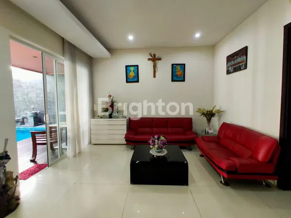 image RUMAH MEWAH GRAHA FAMILY GOLF VIEW (4)