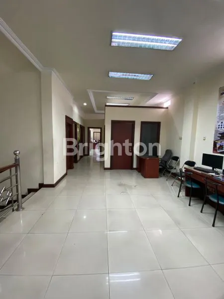 image RUKO 4,5 LANTAI ISTIMEWA JL.BINTORO DAN RONGGOLAWE  (4)