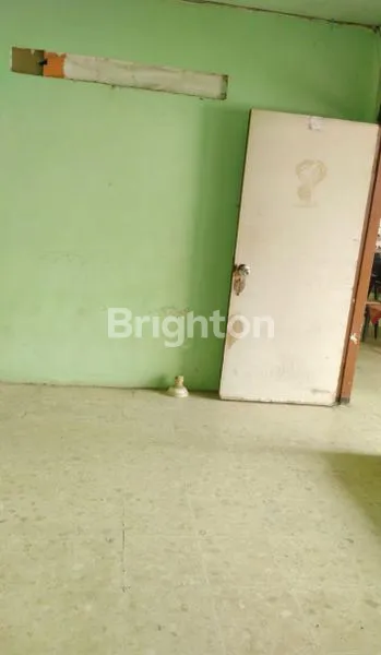 image RUMAH 1 LANTAI DEKAT STASIUN WONOKROMO (4)