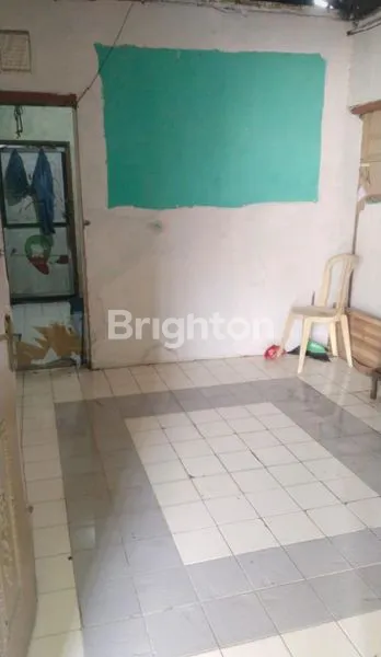 image RUMAH 1 LANTAI DEKAT STASIUN WONOKROMO (8)