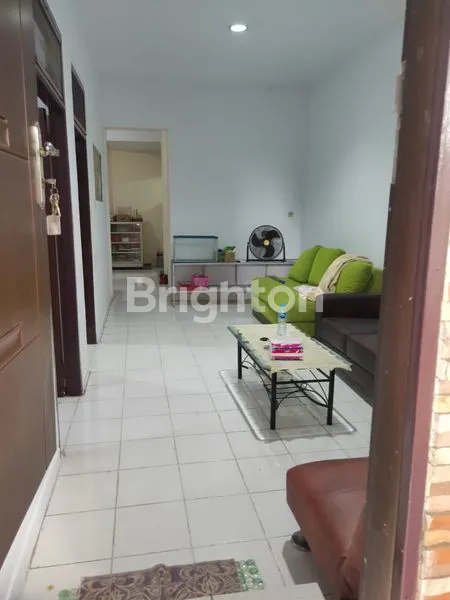 image DI JUAL RUMAH 1 1/2 LANTAI DI BOJONG INDAH - CENGKARENG (3)