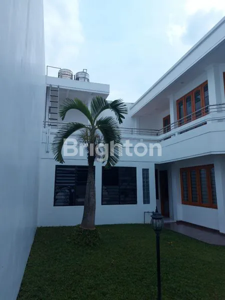 image DISEWAKAN RUMAH 2 LANTAI (1)