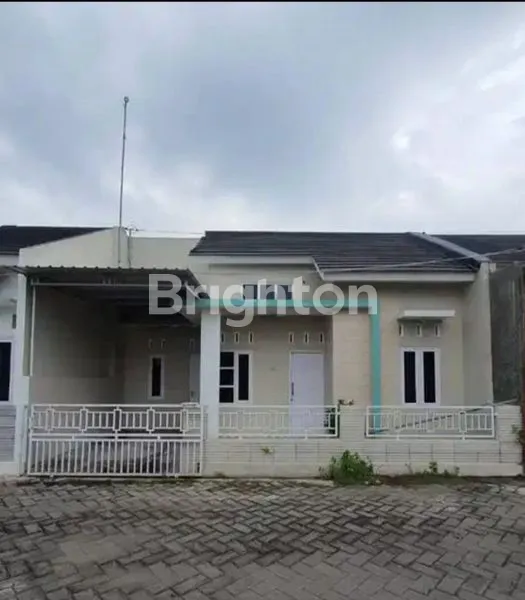 image RUMAH MINIMALIS SIAP HUNI DEKAT RS KHARIMA (1)