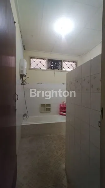 image HUNIAN DI BELAKANG TRANSMART (6)