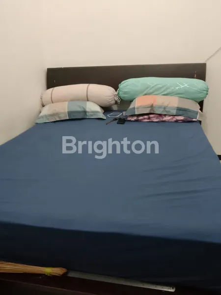 image RUMAH TINGGAL 1 LT TERAWAT DI RUNGKUT MAPAN TIMUR SURABAYA DEKAT RAYA RUNGKUT MADYA, MERR, UPN, PURIMAS, PONDOK CANDRA, BARUK, RUNGKUT ASRI (2)