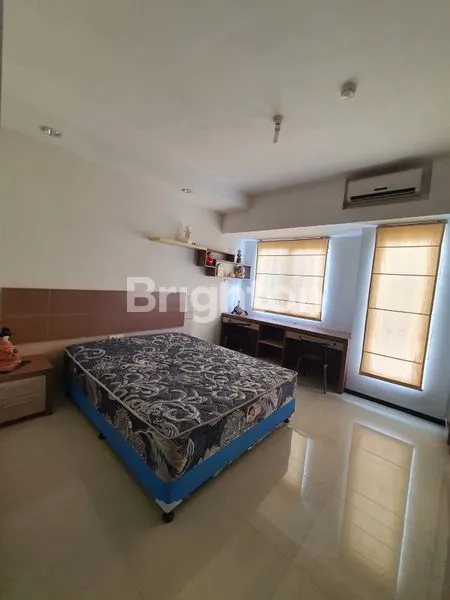 image APARTEMEN BERKELEY SURABAYA (2)