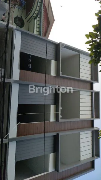 RUKO BARU NGANTONG, PINGGIR JALAN, COCOK UNTUK USAHA, JELAMBAR, JAKARTA BARAT