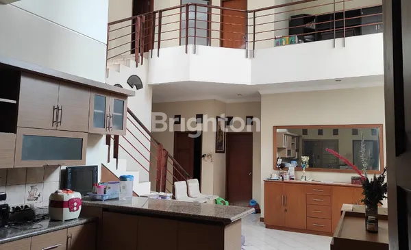 image DIJUAL CEPAT RUMAH ISTIMEWA LOKASI STRATEGIS PONDOK GEDE (2)