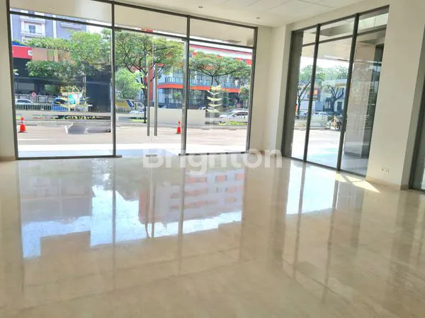 image RUKO MEWAH BSD LENGKAP DENGAN LIFT DAN BASEMENT PARKING (4)