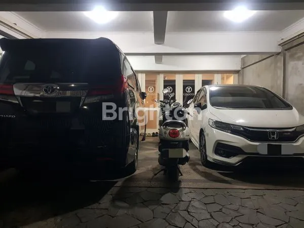 image RUMAH LUXURY GEMPOL ASRI BANDUNG (8)