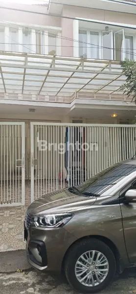 RUMAH DAERAH MEDOKAN ASRI BAGUS TERAWAT SIAP HUNI