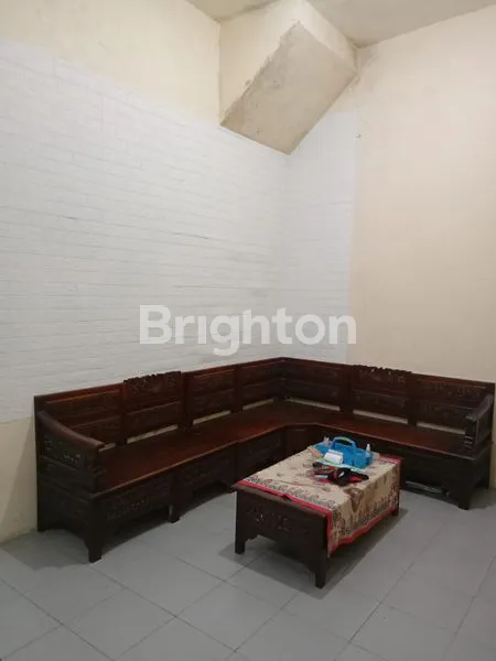 image RUKO STRATEGIS 3 LANTAI DI DAERAH DOKO, NGASEM (7)