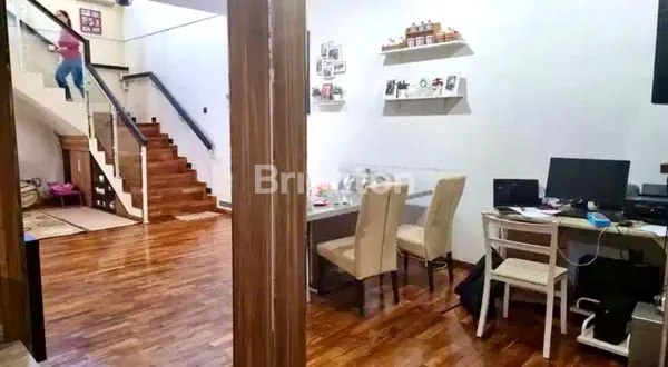 image RUMAH MEWAH FURNISH (3)