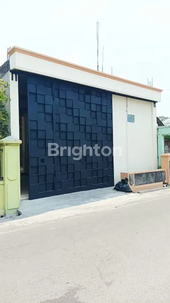 GUDANG DEKAT EXIT TOL COLOMADU