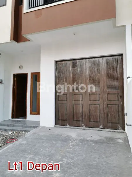 image RUMAH VILLA  (2)
