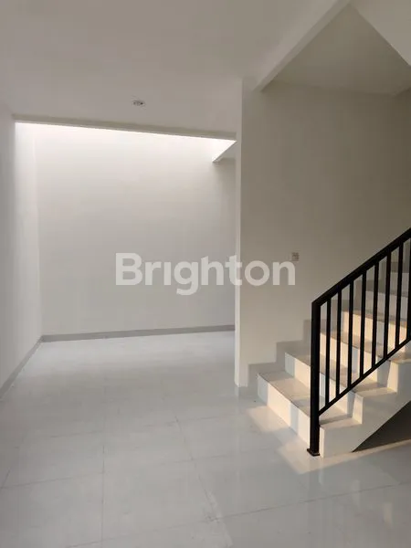 image RUMAH BARU SIAP HUNI MERUYA (3)