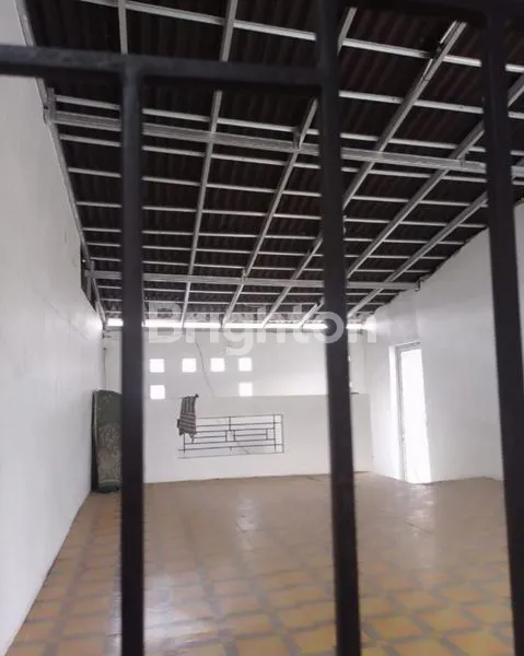 image RUMAH CANTIK DAN ASRI DI PERUMAHAN MEWAH CIBINONG (2)