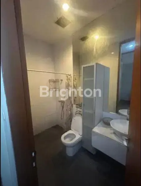 image TOWNHOUSE DI JL JATI PADANG RAYA (2)