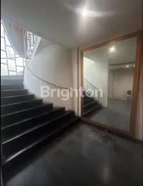 image TOWNHOUSE DI JL JATI PADANG RAYA (6)