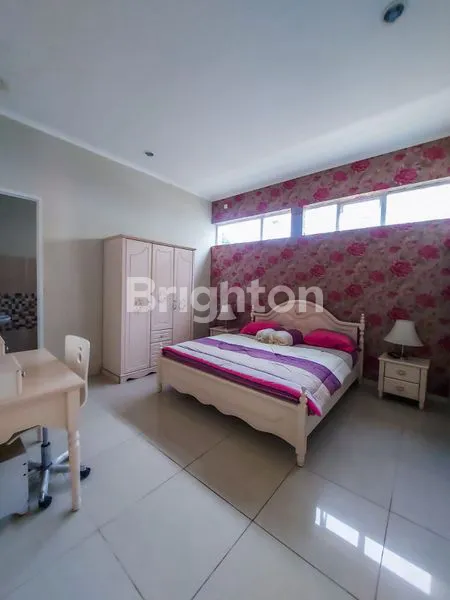 image RUMAH CANTIK FULL FURNISHED 2 LANTAI (4)