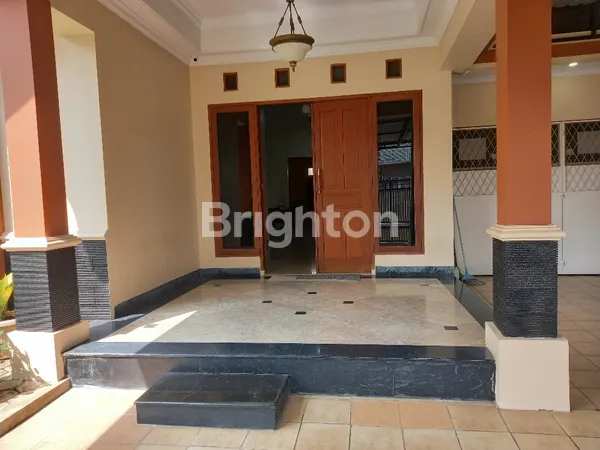 image DIJUAL RUMAH SIAP HUNI DENGAN 4 KAMAR TIDUR AMAN TIDAK BANJIR (4)