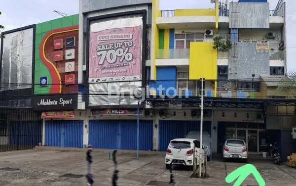 image RUKO 3.5 LANTAI PUSAT KOTA SAMARINDA JL. M. YAMIN LAHAN PARKIR 10 METER STRATEGIS DEKAT PUSAT BELANJA, KAMPUS, PERKANTORAN JALAN KEMBAR DPUBLE WAY (1)