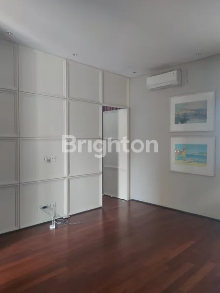 image KUPANG INDAH MEWAH FULL FURNISH CARPORT LUAS AKSES MUDAH  (6)