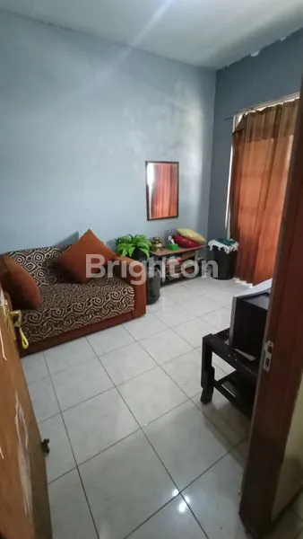 image RUMAH SEWA MURAH STRATEGIS BANYAK KAMAR DEKAT DENGAN KAMPUS UB, POLINEMA DAN INSTITUT ASIA (7)