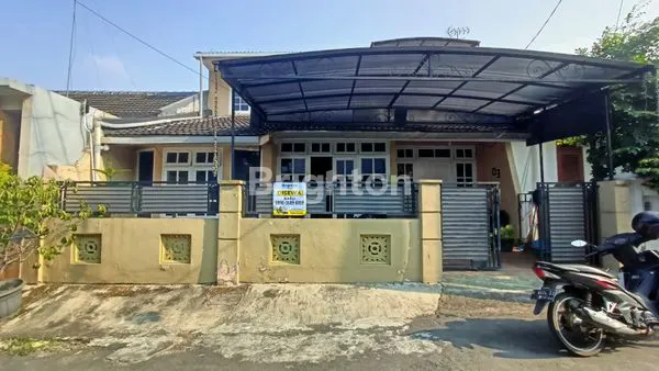 image RUMAH SEWA MURAH STRATEGIS BANYAK KAMAR DEKAT DENGAN KAMPUS UB, POLINEMA DAN INSTITUT ASIA (1)