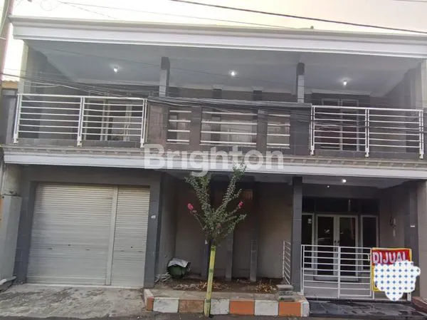 image HUNIAN PINGGIR JALAN DI PUSAT KOTA KEDIRI (1)