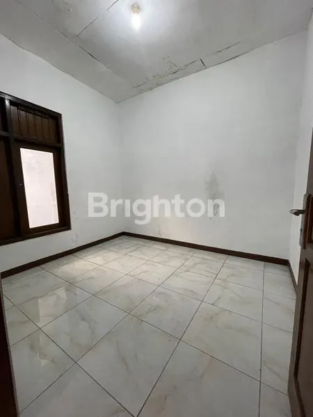 image RUKO STRATEGIS JALAN UTAMA FAJAR INDAH COLOMADU (4)