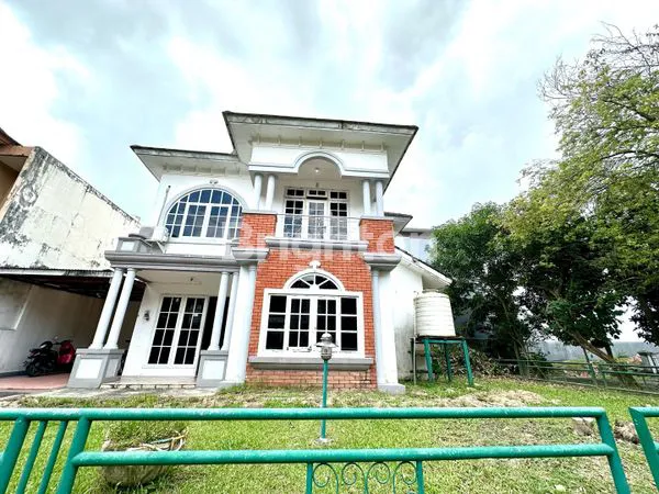 image RUMAH FURNISH DUA LANTAI (8)