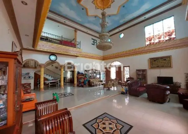 image RUMAH MEGAH HARGA RAMAH DI SENTUL (2)