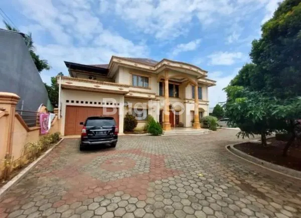 image RUMAH MEGAH HARGA RAMAH DI SENTUL (3)