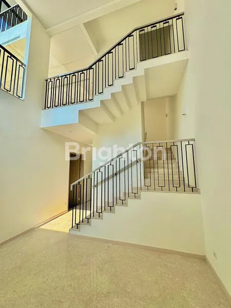 image TURUN HARGA RUMAH HOOK HADAP BOTANICAL PARK, CLUSTER LAUREL AT NAVAPARK, UNIT LANGKA, BSD (4)