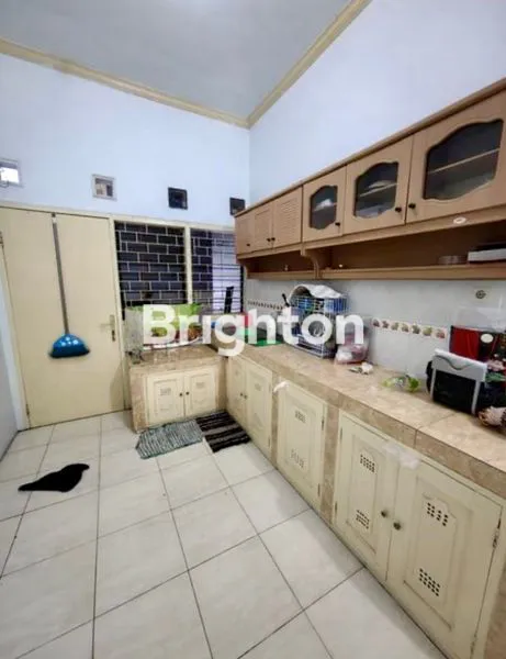 image RUMAH BESAR BONUS FURNISH (4)