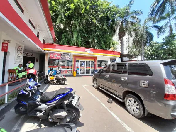 image SPBU DI DAERAH PANGERAN JAYAKARTA MANGGA DUA JAKARTA PUSAT  (6)