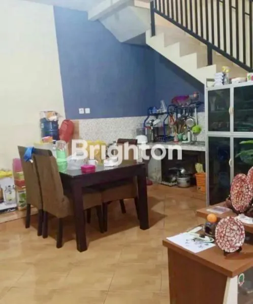 image JUAL RUMAH FULLY FURNISH DUA LANTAI (2)