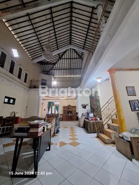 image RUMAH TEPI JALAN DAN KOMERSIL DI CINERE (2)