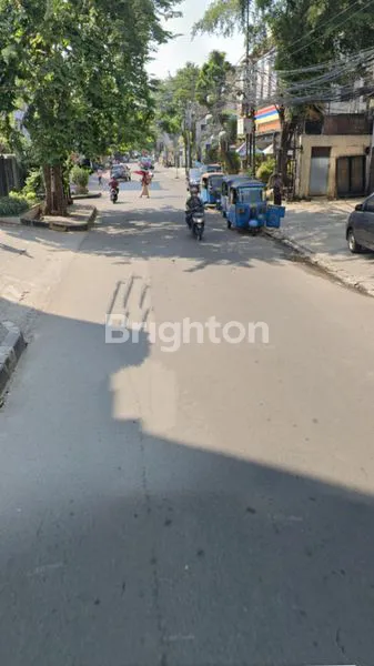 image EX RESTO PINGGIR JALAN RAYA TOMANG JAKARTA BARAT DEKAT RESTO CENTRAL UKURAN 13 X 27 M2 PLONG HADAP TIMUR LAUT STRATEGIS PINGGIR JALAN COCOK UNTUK RESTO EKSPEDISI KLINIK GUDANG KANTOR DLL ROW JALAN LEBAR 2 ARAH. (5)