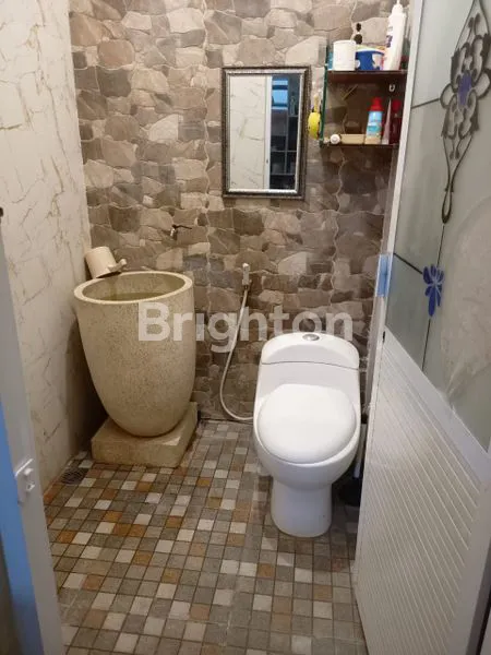 image RUMAH MINIMALIS DENGAN BALKON DEPAN DI EVERGREEN SURABAYA TIMUR  (7)