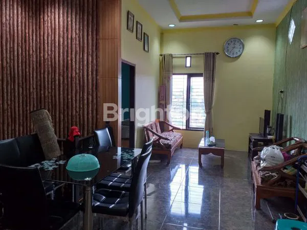 image DIJUAL CEPAT RUMAH FULL FURNISHED BATU AMPAR (4)