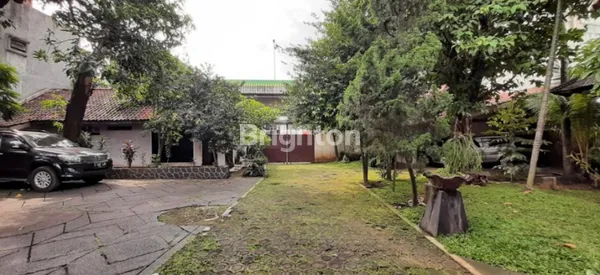 image JALAN CILEDUG RAYA CIPULIR KEBAYORAN LAMA JAKARTA SELATAN (2)