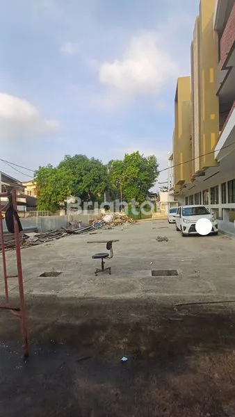 RUMAH KOST SUNTER JAYA JAKARTA UTARA-4 LANTAI & 110 KAMAR