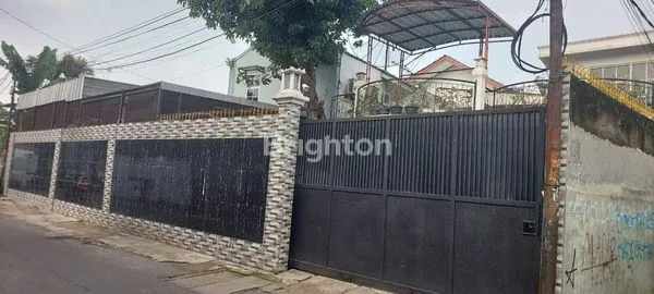 RUMAH RASA VILLA DI DEKAT LENTENG AGUNG JAKARTA SELATAN